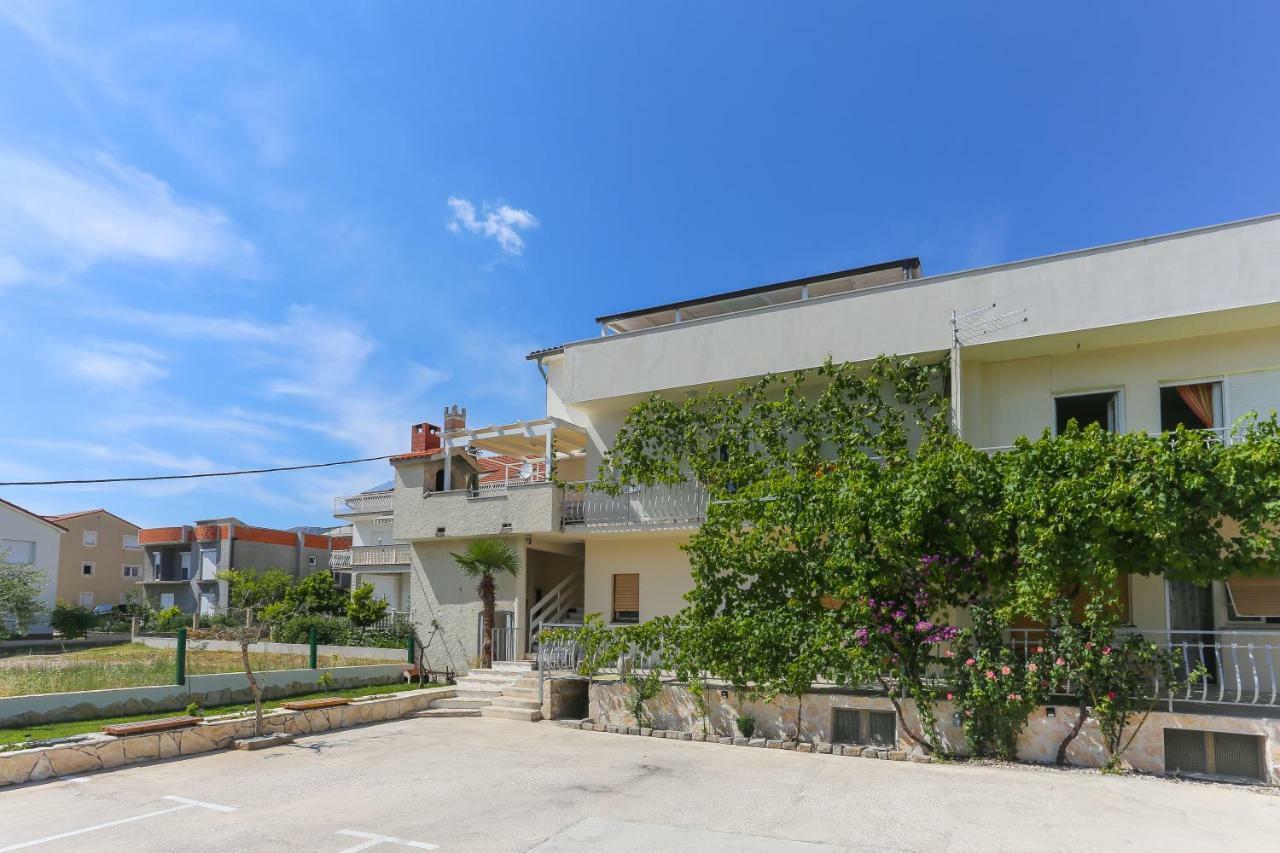 Apartment Mate Kastela Exterior photo