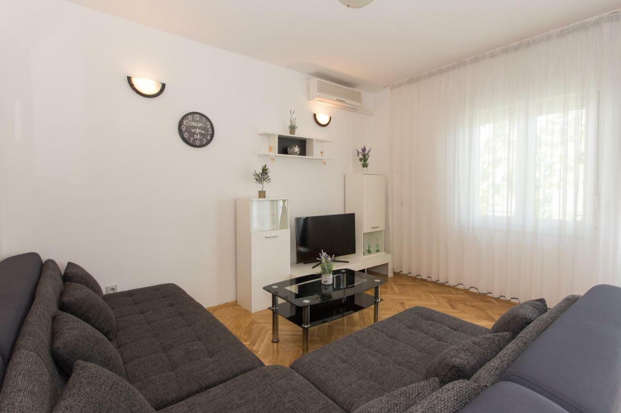 Apartment Mate Kastela Exterior photo